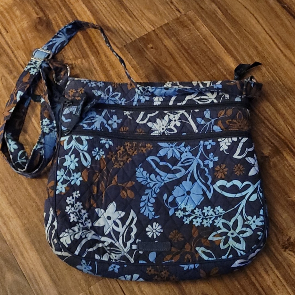 VB Triple Zip Hipster